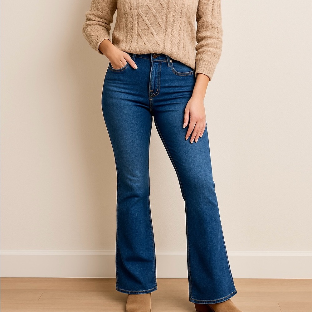 Universal Thread High Rise Flare Jeans | Size 2 | Stretch Denim Medium Wash